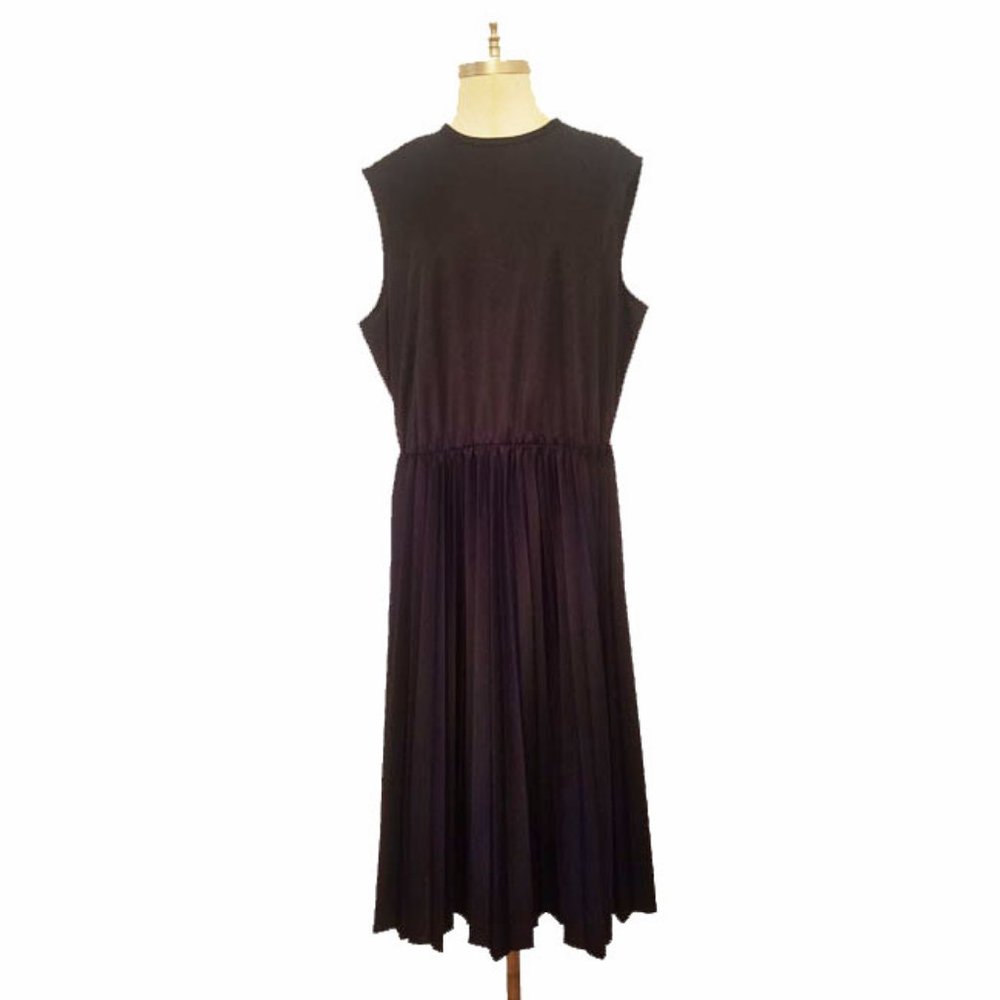 Vtg Plus Size Black Sleeveless Pleated Dress 22 ½
